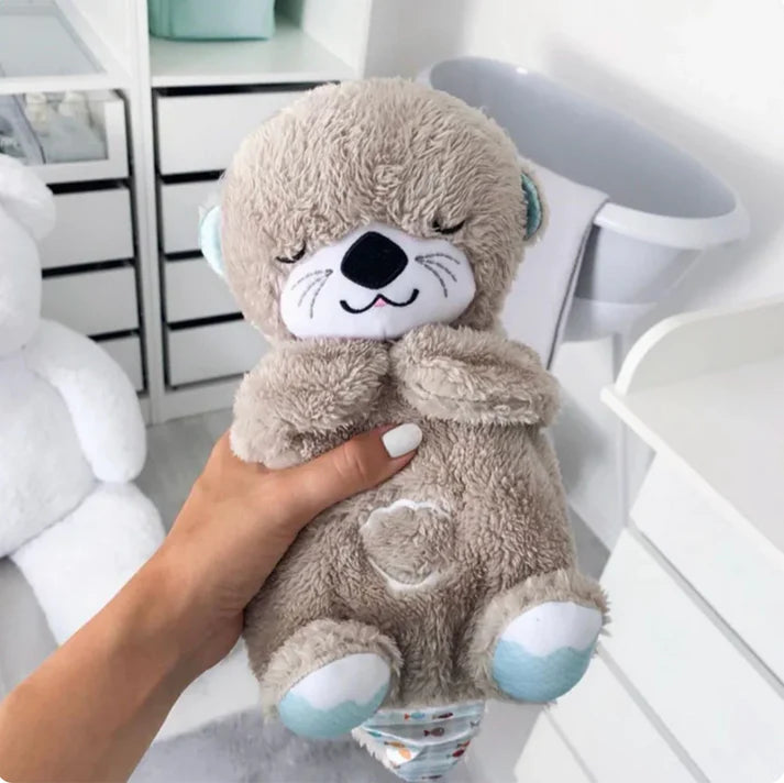 Hediye alınan peluşun evde sergilendiği kare
